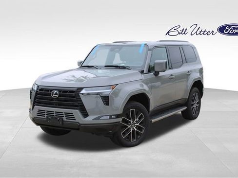 Used 2026 Lexus GX 550 AWD/4WD image 1
