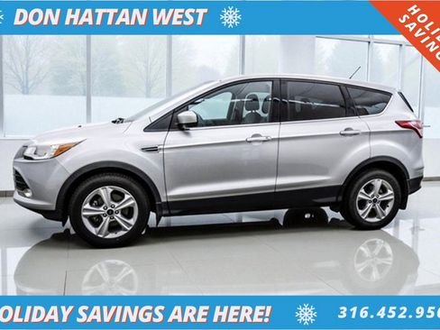 Used 2016 Ford Escape SE image 2