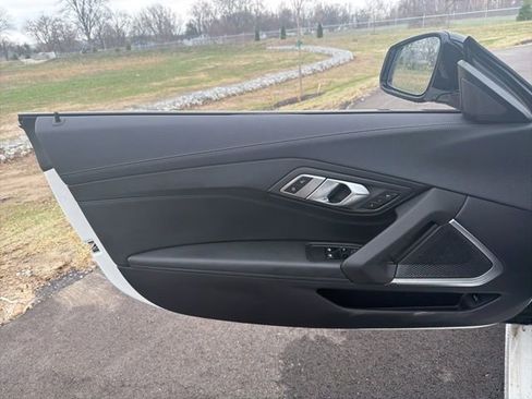 Used 2022 BMW Z4 M40i w/ Premium Package image 18