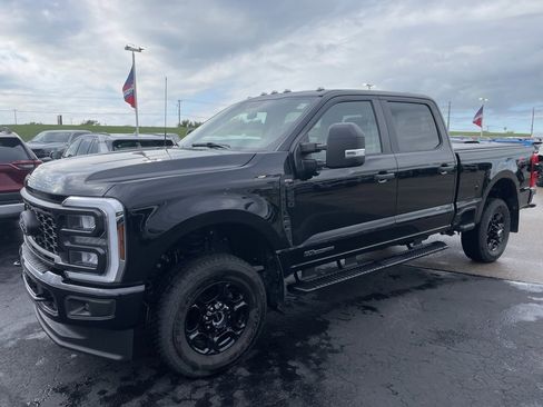 Used 2024 Ford F250 XL w/ STX Appearance Package image 6