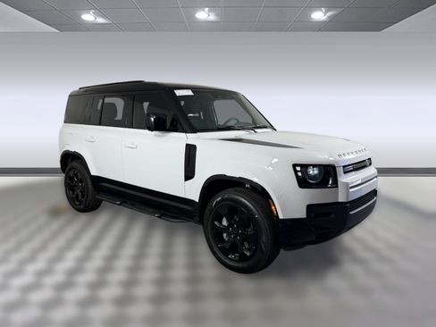 Used 2026 Land Rover Defender 110 X-Dynamic SE image 7