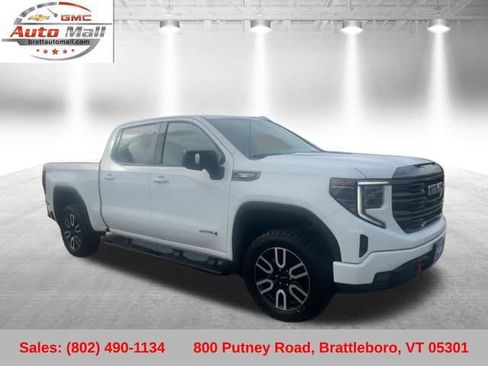 Used 2023 GMC Sierra 1500 AT4 w/ AT4 Premium Package AWD/4WD image 7