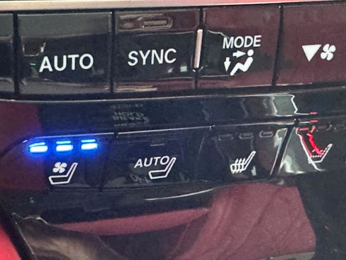 Used 2025 Acura MDX A-Spec image 22