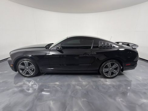 Used 2014 Ford Mustang Coupe w/ V6 Performance Package RWD image 8