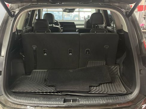 Used 2023 Kia Telluride EX image 28