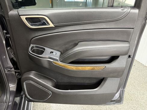 Used 2017 GMC Yukon XL Denali w/ Open Road Package image 43