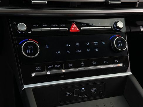 Used 2024 Hyundai Santa Fe XRT image 14