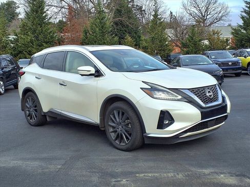 Used 2023 Nissan Murano Platinum w/ Cargo Package image 1