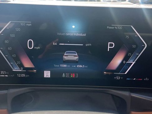 Used 2025 BMW 330i xDrive Sedan image 7