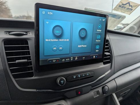 New 2026 Ford Transit 250 148 Medium Roof image 18