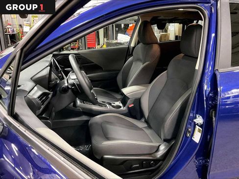 Certified 2025 Subaru Crosstrek 2.5i Premium AWD/4WD image 8