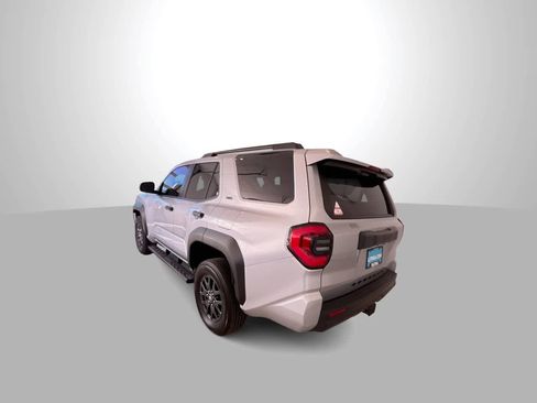 Used 2026 Toyota 4Runner SR5 AWD/4WD image 6