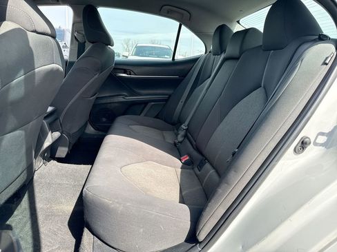 Used 2022 Toyota Camry LE FWD image 23