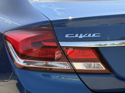 Used 2015 Honda Civic LX image 4