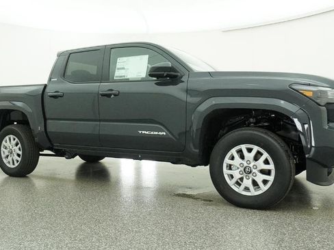 New 2026 Toyota Tacoma SR5 RWD image 2