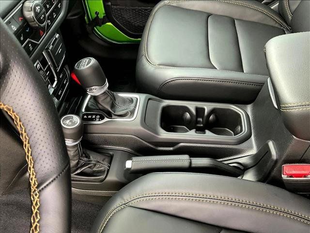 Used 2025 Jeep Wrangler Unlimited Rubicon 392 AWD/4WD image 11