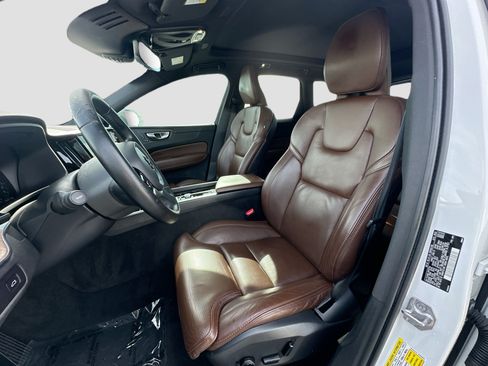 Used 2021 Volvo XC60 T5 Inscription w/ Protection Package Premier FWD image 21