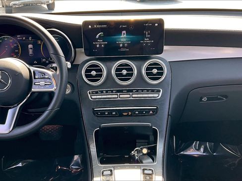 Used 2023 Mercedes-Benz GLC 300 GLC 300 image 7