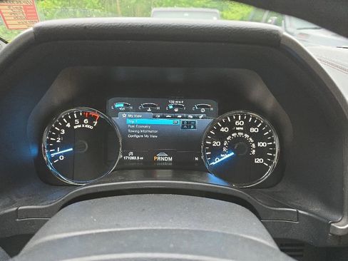 Used 2019 Ford F150 Platinum w/ Equipment Group 701A Luxury AWD/4WD image 22