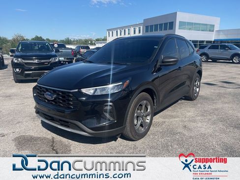 Used 2025 Ford Escape ST-Line w/ Equipment Group 301A FWD image 1