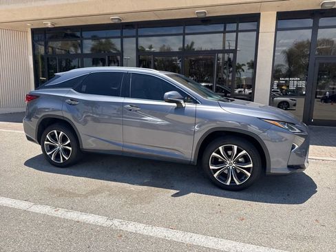 Used 2018 Lexus RX 350 FWD w/ Premium Package image 4