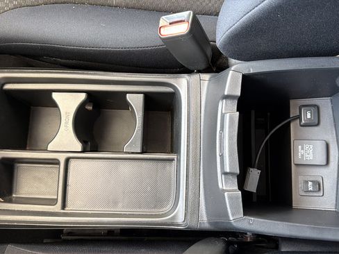 Used 2016 Honda CR-V SE image 25