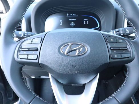 New 2026 Hyundai Venue SEL FWD image 10