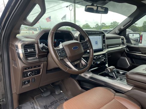Used 2023 Ford F150 King Ranch w/ Equipment Group 601A High AWD/4WD image 13
