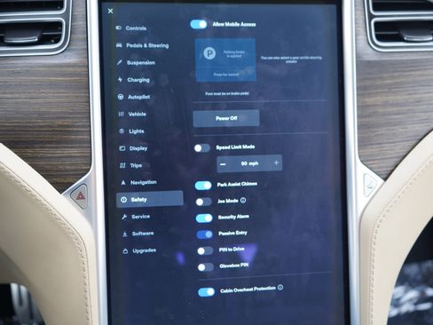 Used 2014 Tesla Model S P85D image 31