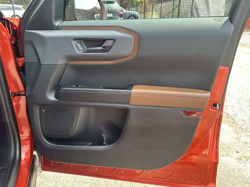 Used 2023 Ford Bronco Sport Outer Banks w/ Tech Package image 14