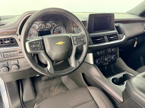 Used 2023 Chevrolet Tahoe LS AWD/4WD image 4