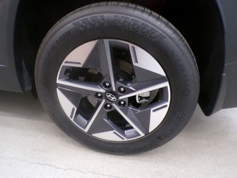 Used 2025 Hyundai Tucson SEL image 20