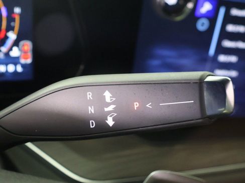 Used 2025 Chevrolet Tahoe LT image 44