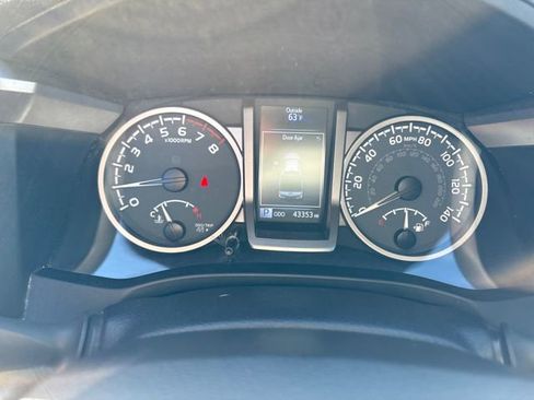 Used 2023 Toyota Tacoma SR5 image 15