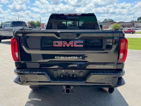 Used 2020 GMC Sierra 2500 Denali w/ Denali Ultimate Package AWD/4WD image 4