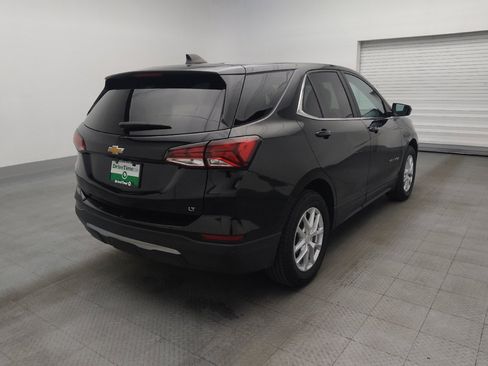 Used 2022 Chevrolet Equinox LT w/ Driver Convenience Package FWD image 9