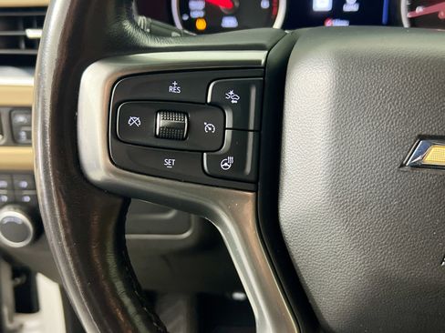 Used 2021 Chevrolet Tahoe Premier AWD/4WD image 18