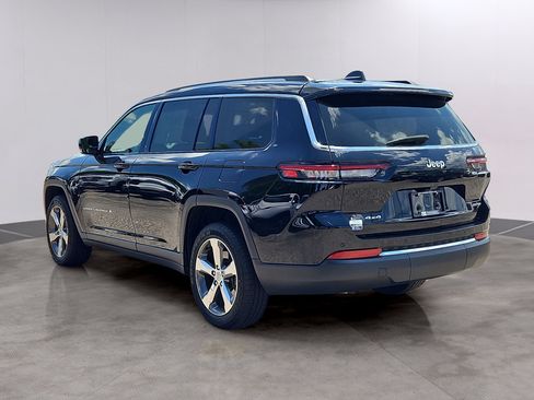 Used 2021 Jeep Grand Cherokee L Limited AWD/4WD image 4