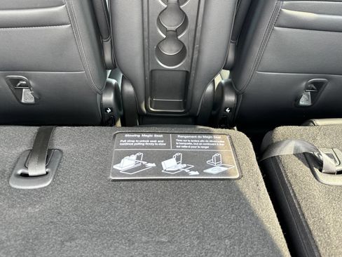 Used 2025 Honda Odyssey EX-L image 37