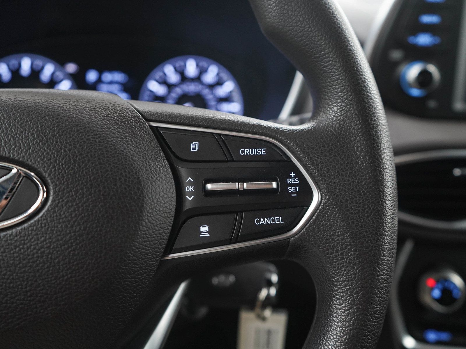 Used 2019 Hyundai Santa Fe SE AWD/4WD image 26
