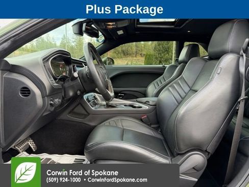 Used 2020 Dodge Challenger SRT Hellcat w/ Plus Package RWD image 2