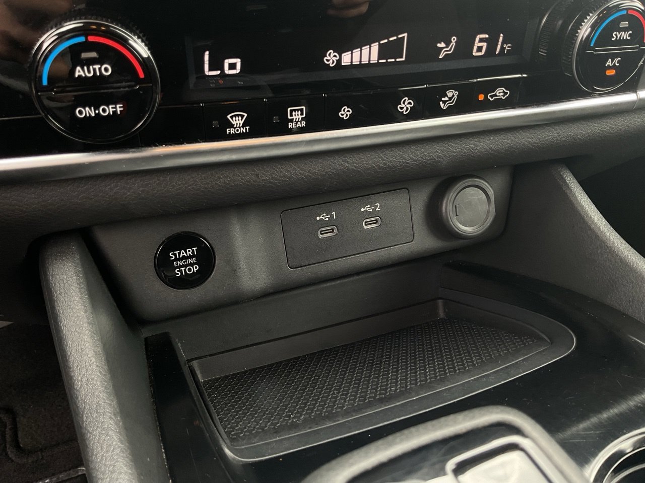 Used 2025 Nissan Rogue SV FWD image 26
