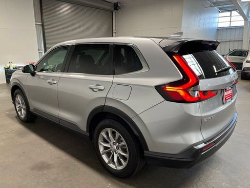 Used 2023 Honda CR-V EX-L image 5