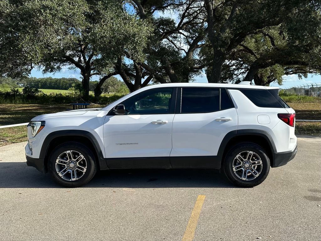 Used 2026 GMC Terrain Elevation AWD/4WD image 8