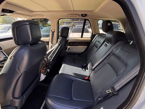 Used 2018 Land Rover Range Rover HSE AWD/4WD image 10
