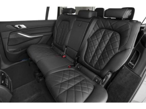 Used 2026 BMW X7 xDrive40i w/ M Sport Package AWD/4WD image 15