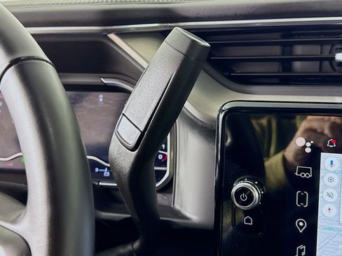 Used 2024 GMC Sierra 3500 Denali w/ Denali Reserve Package image 17