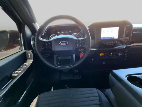 Used 2021 Ford F150 XL w/ STX Appearance Package RWD image 6