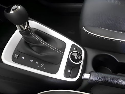 New 2025 Hyundai Venue Limited image 28