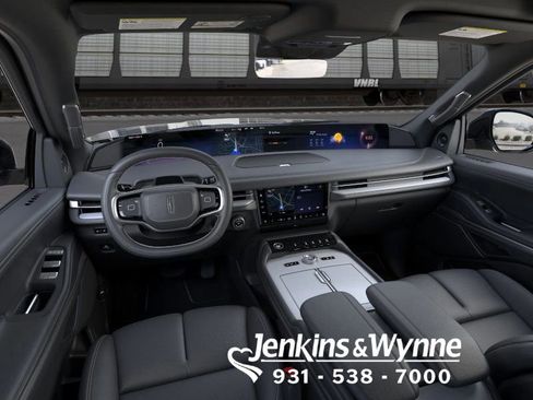 New 2026 Lincoln Navigator L Reserve AWD/4WD image 9